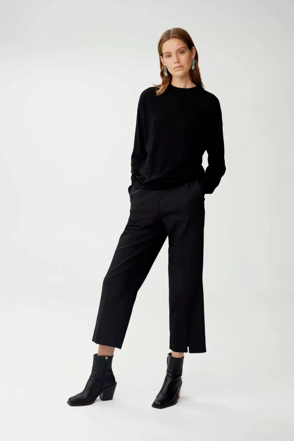 Store Gestuz Hazalgz Sid Flared Culotte Black